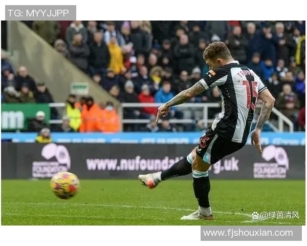 福登足球明星挂件热销让你随时随地感受绿茵魅力与激情 福登足球明星挂件热销让你随时随地感受绿茵魅力与激情